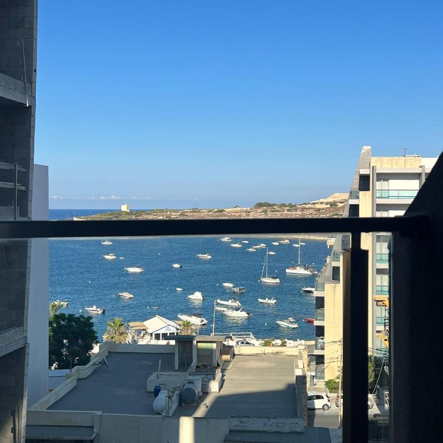 Brand New Apartment 2 Mins From Seafront 세인트폴스베이 외부 사진